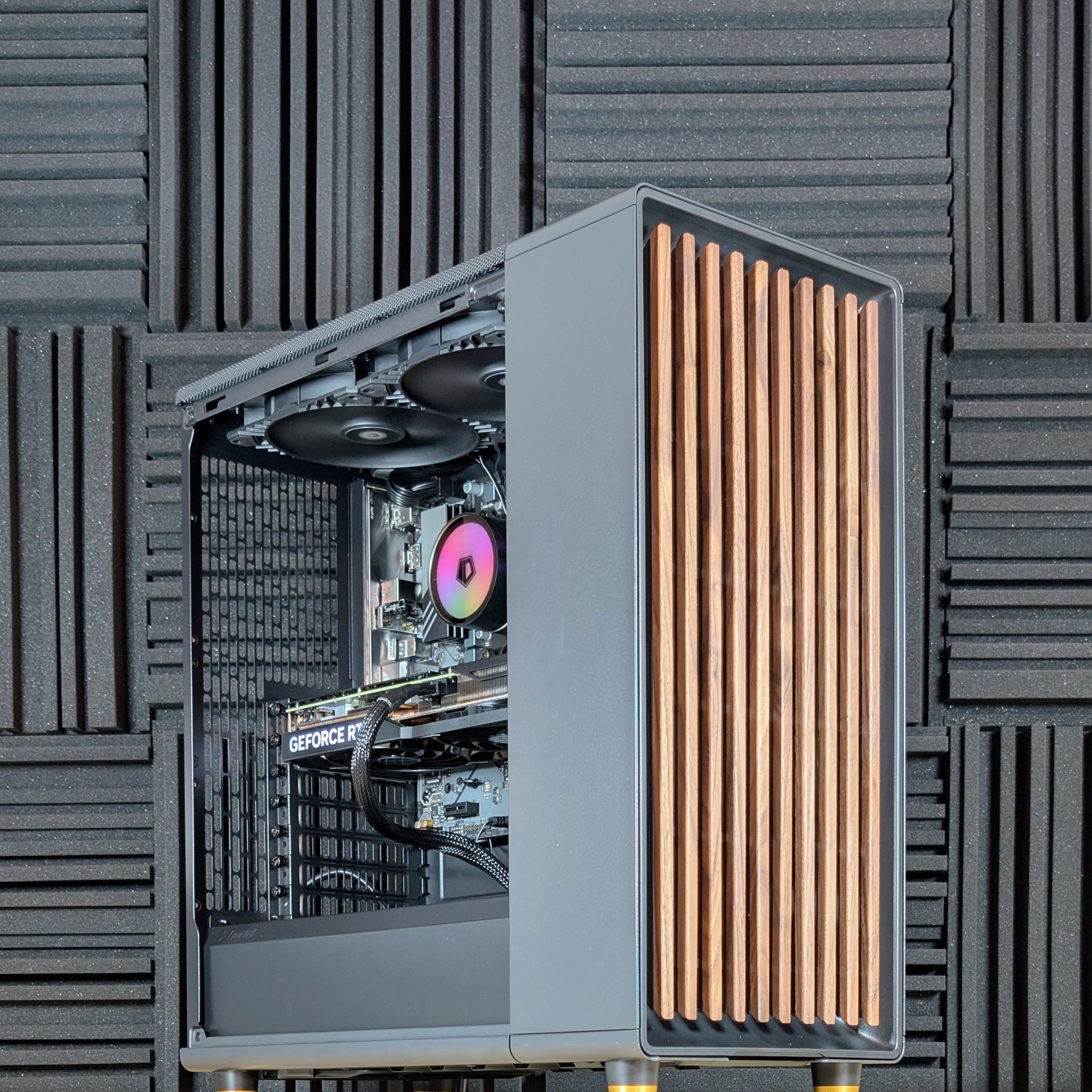 2024 11 Chris 7800X3D RTX 4070 Super in Fractal North Black scaled